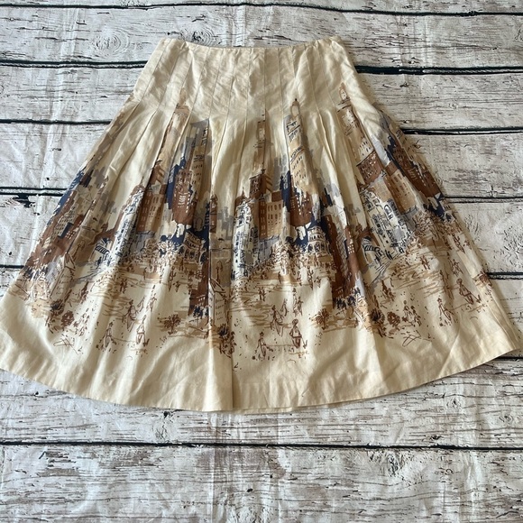 Talbots Woman Petite Cityscape Printed Midi Skirt Size 10 - Picture 3 of 11